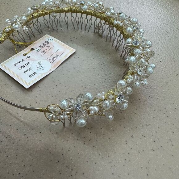 Giselle Bridals Women’s Clear and Solid White Multi Sizes Two Tone Bridal Headba - Picture 3 of 6